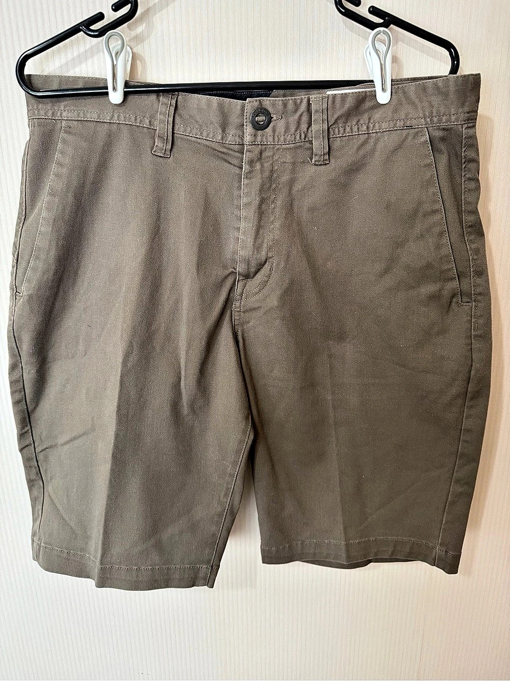 Volcom Frickin Modern Stretch Chino Shorts Brown Waist 33